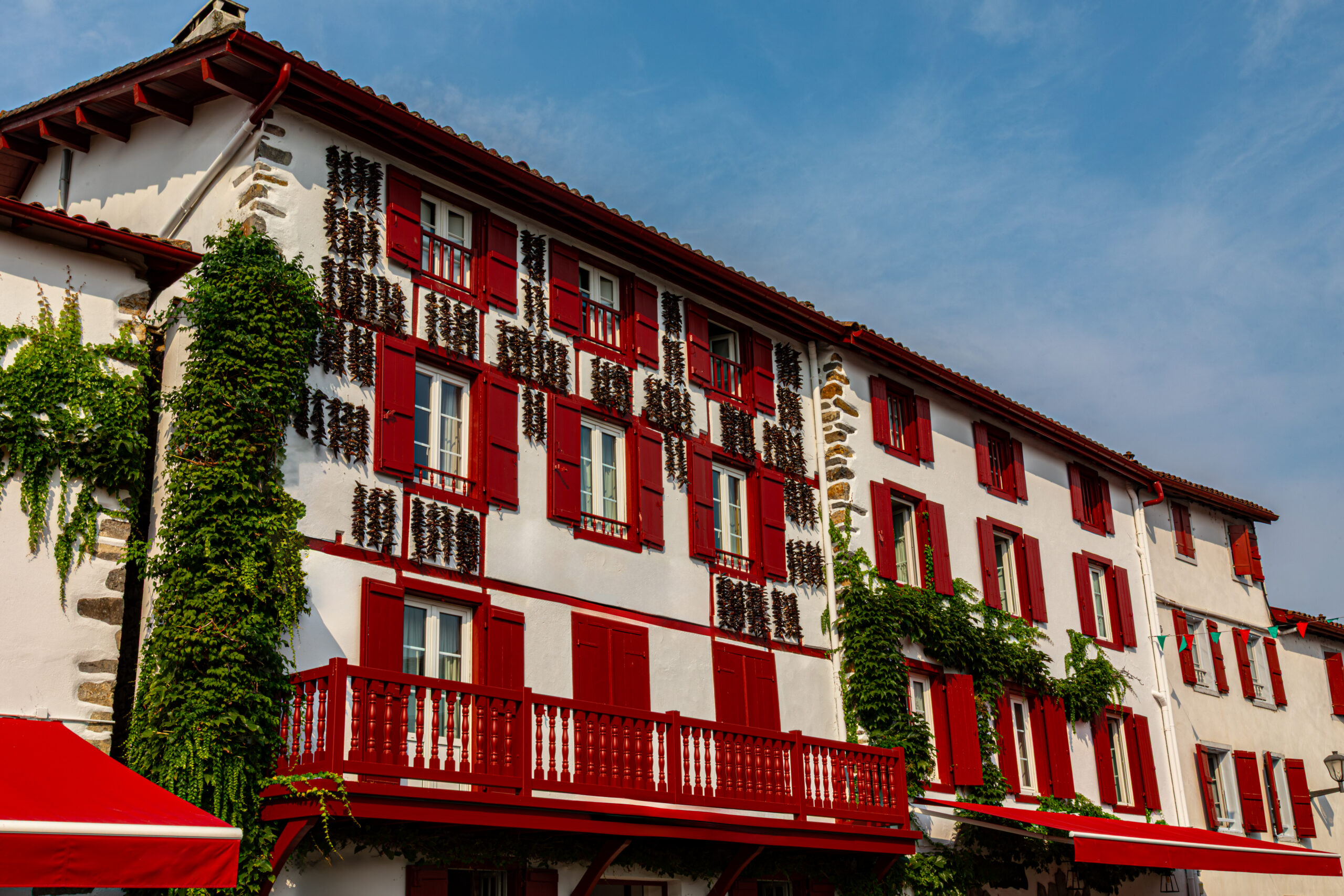 pays basque bab fenetres
